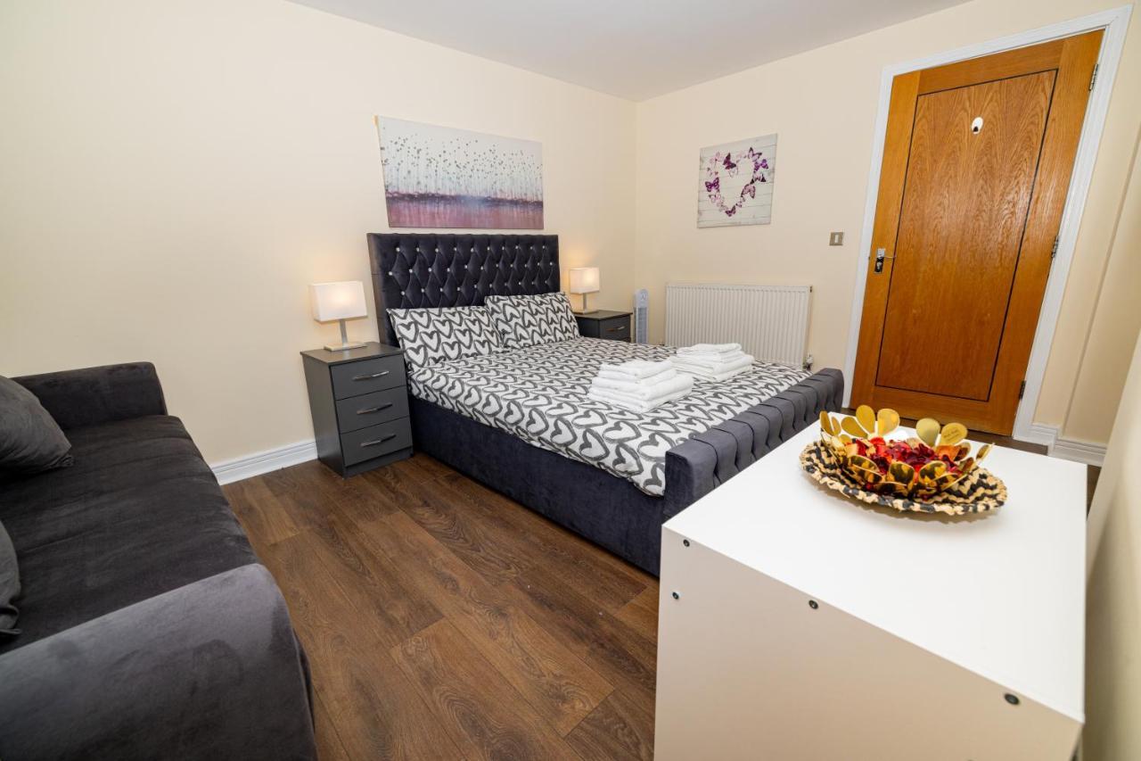 Two Bed Apartment Near Canary Wharf Londra Exterior foto