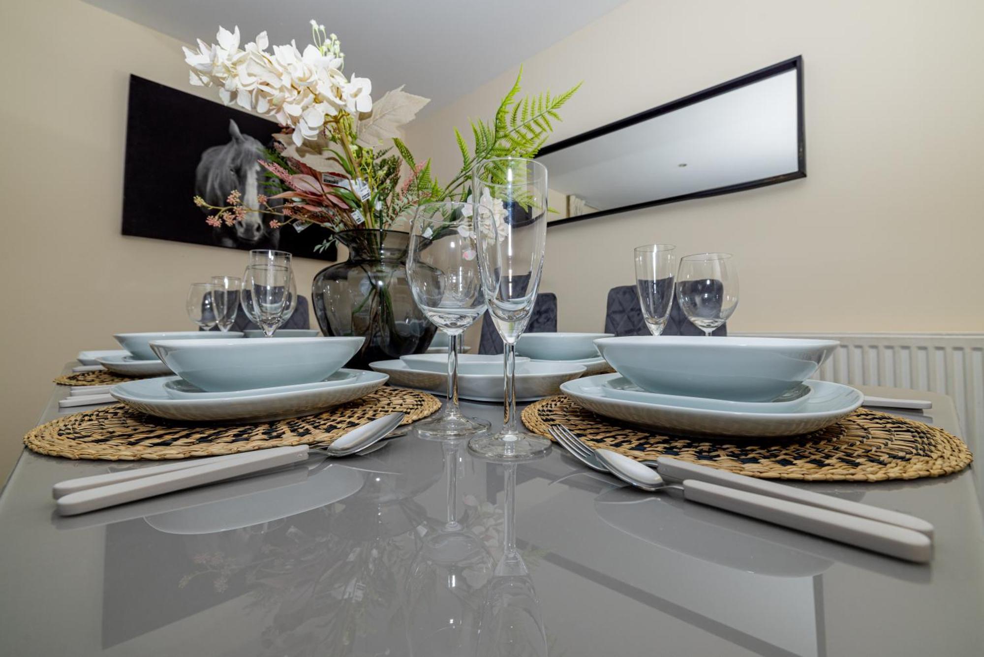 Two Bed Apartment Near Canary Wharf Londra Exterior foto